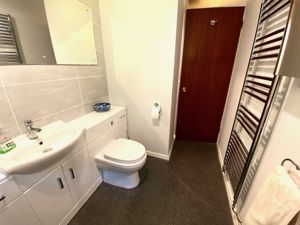 Modern Bathroom/WC- click for photo gallery